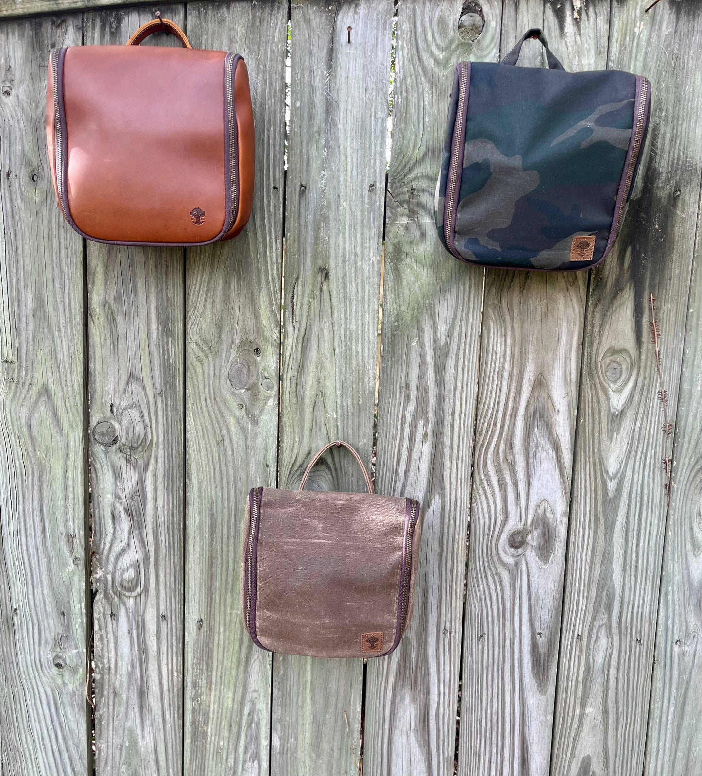 Oak River Company - Hanging Dopp Kit