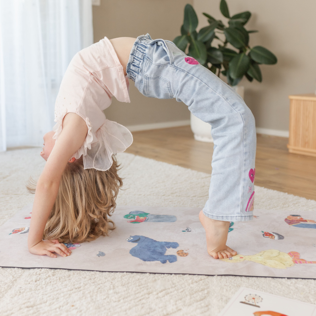 Mindful and Co Kids USA - Sesame Street Print Kids Yoga Mat