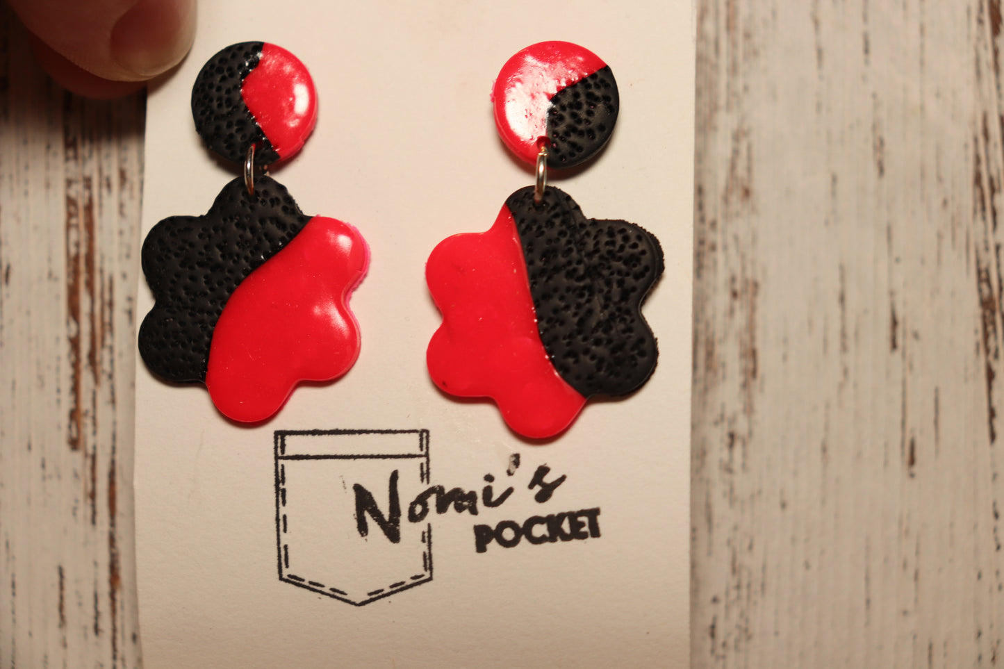 Pink and black flower earrings
