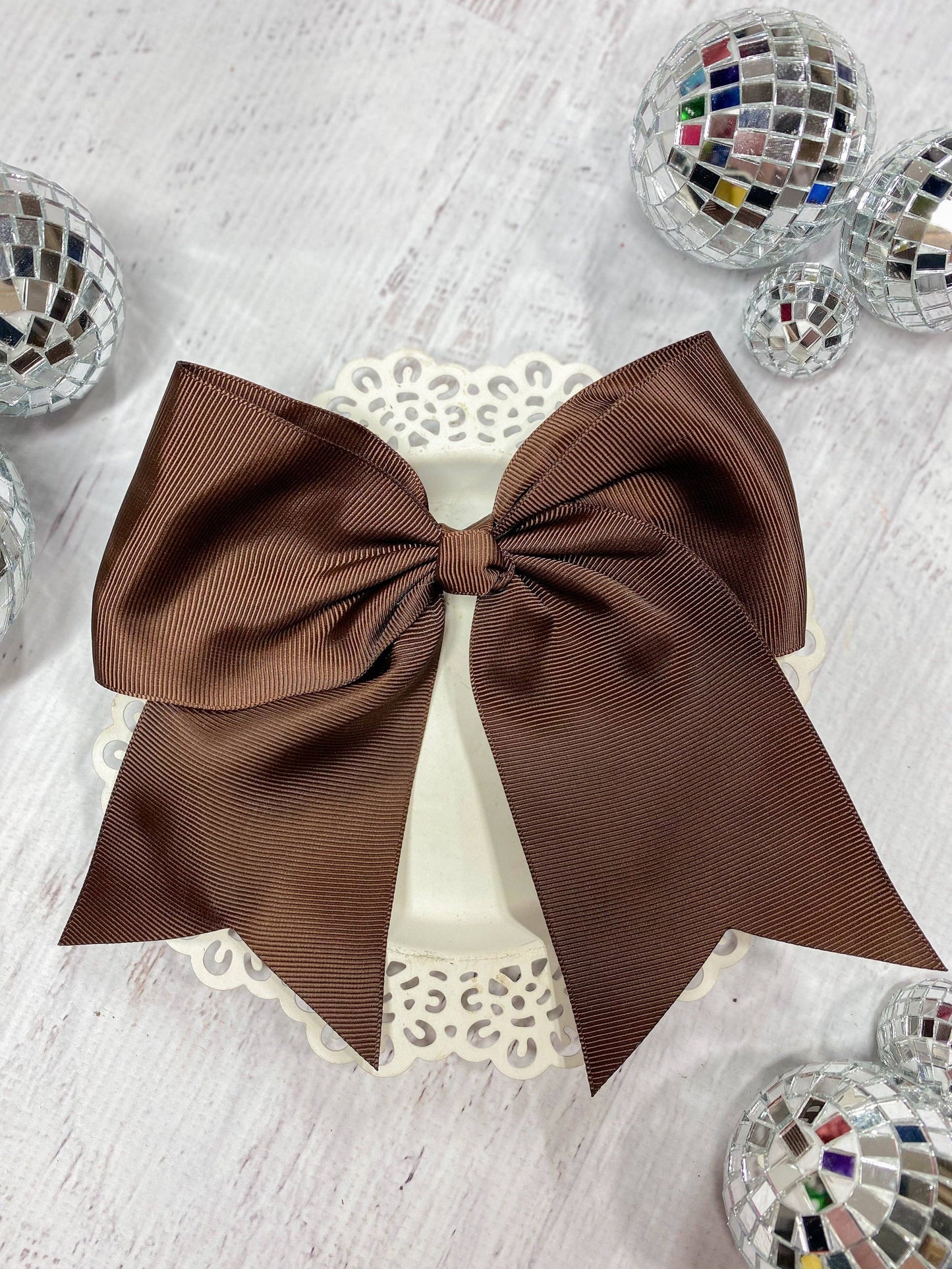 The Hair Bow Company - 6" Cheer Bow - Alligator Clip - 15 Colors - Dance Team Bows