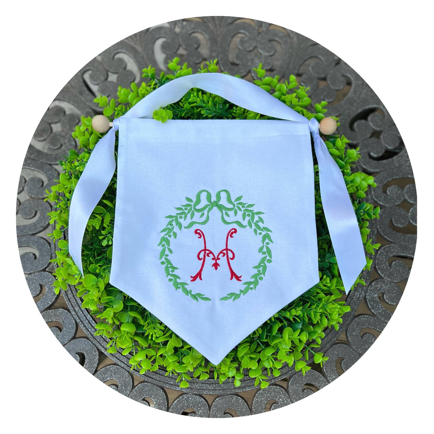 THE ROYALTY COLLECTION - Linen Blend Banner with Hanging Set