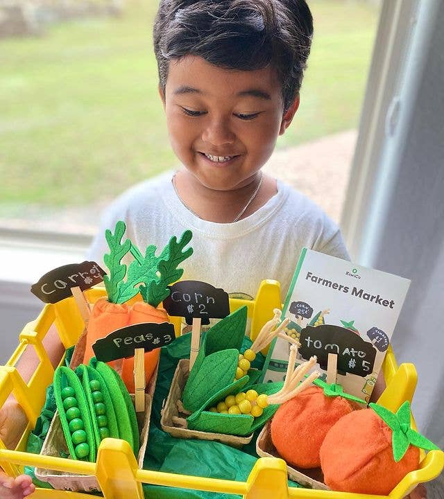 KiwiCo, Inc. - Learn & Grow Farmers Market Toy Kit for Kids