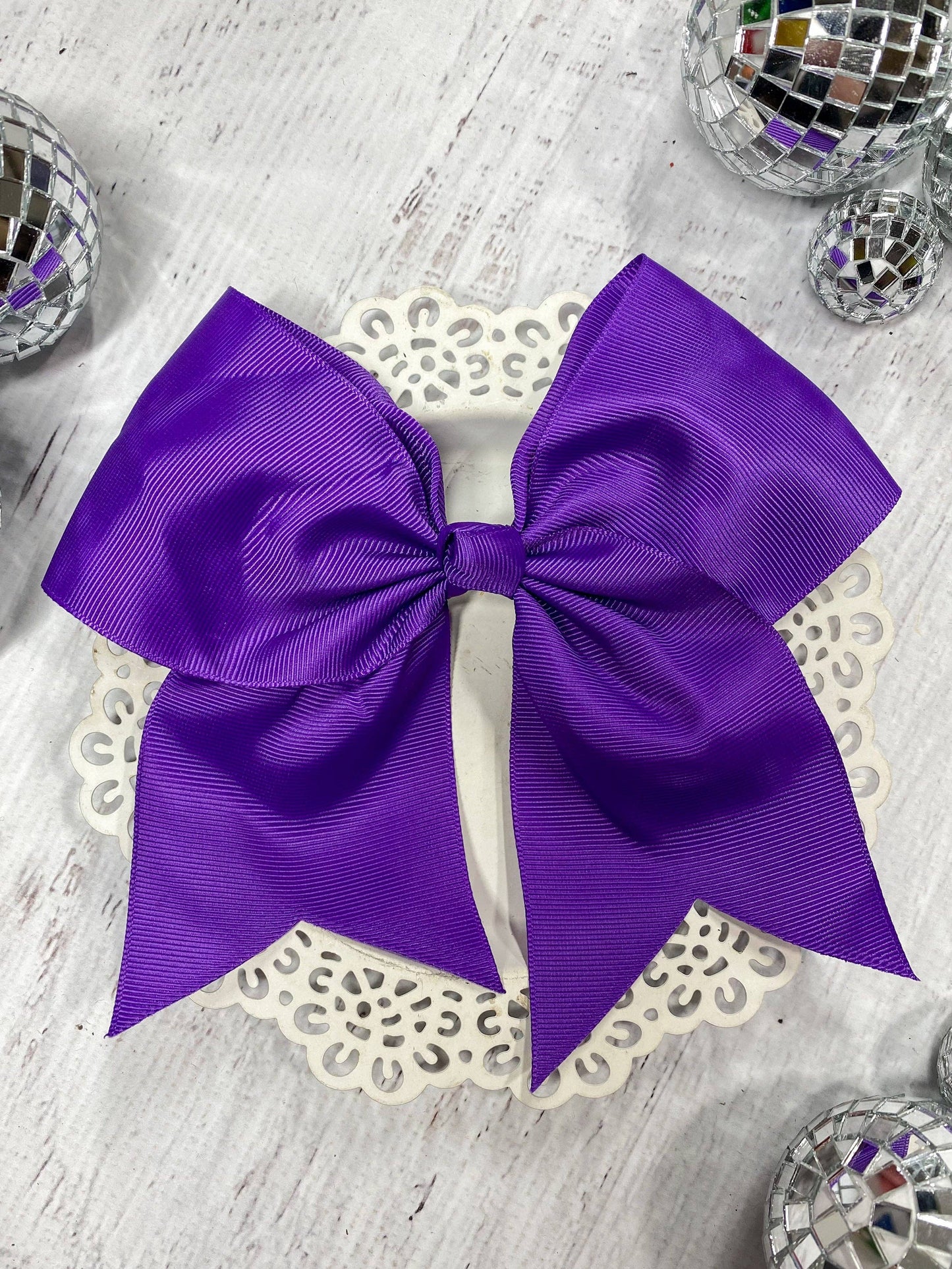The Hair Bow Company - 6" Cheer Bow - Alligator Clip - 15 Colors - Dance Team Bows