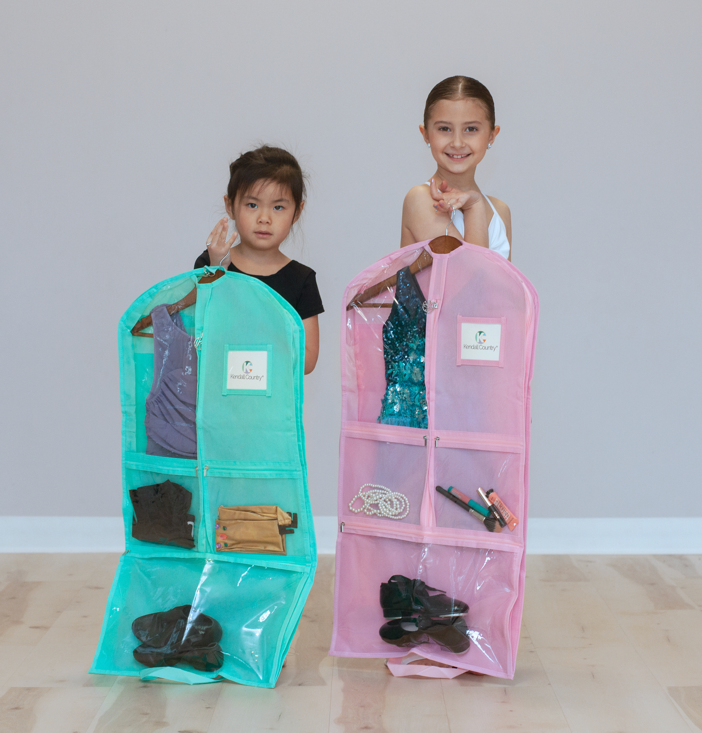 Kendall Country - 35" Garment Bag with pockets for Costumes, Clothing Storage