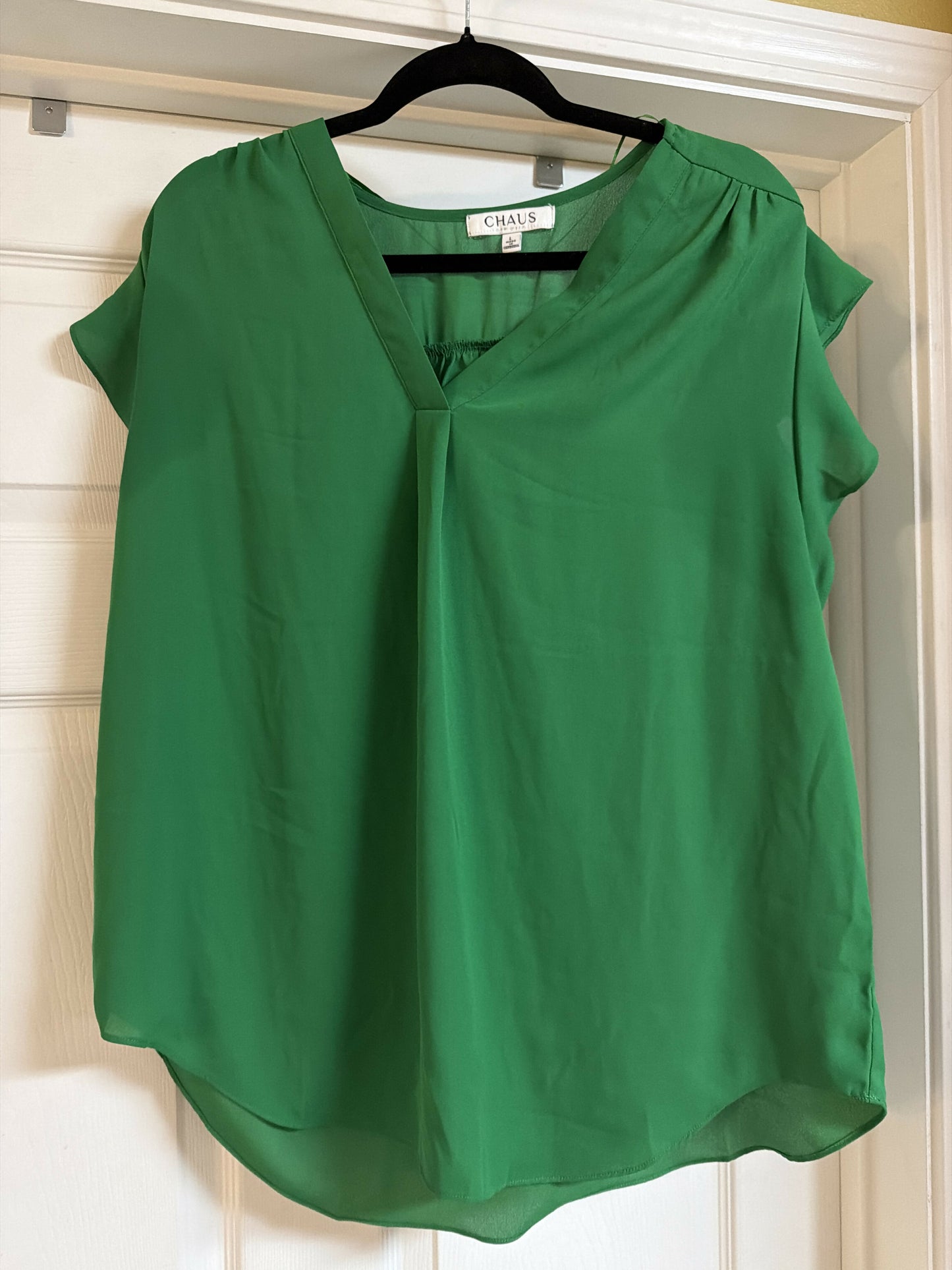 Green neck shirt sizeLarge