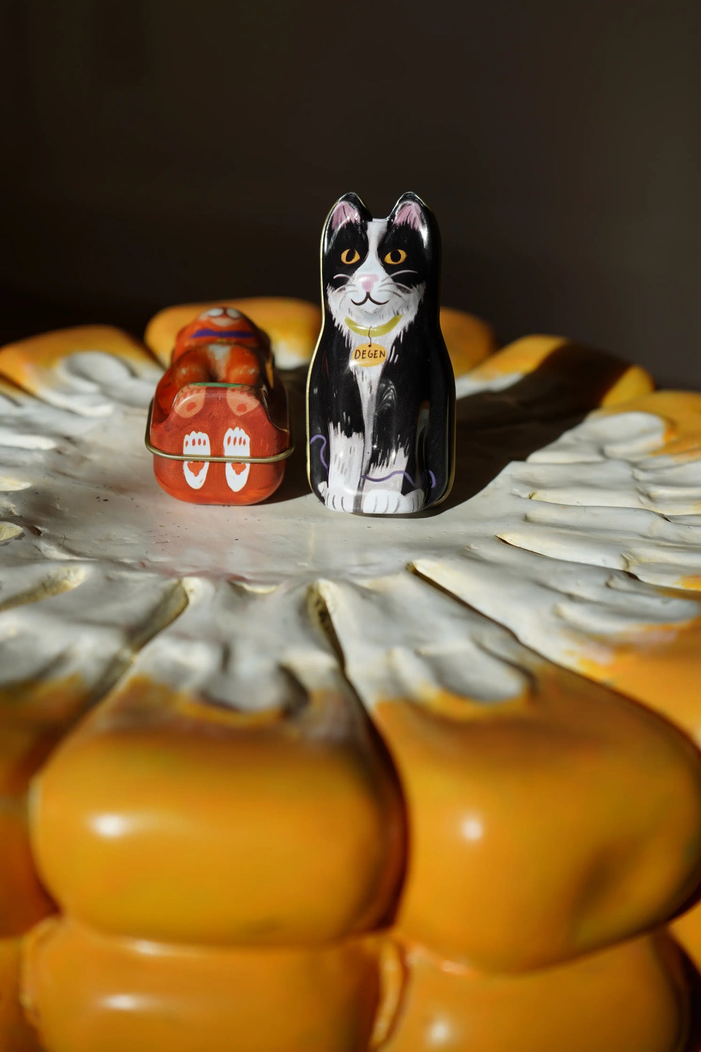 DEGEN - Black Cat Tin - Tapestry Needles