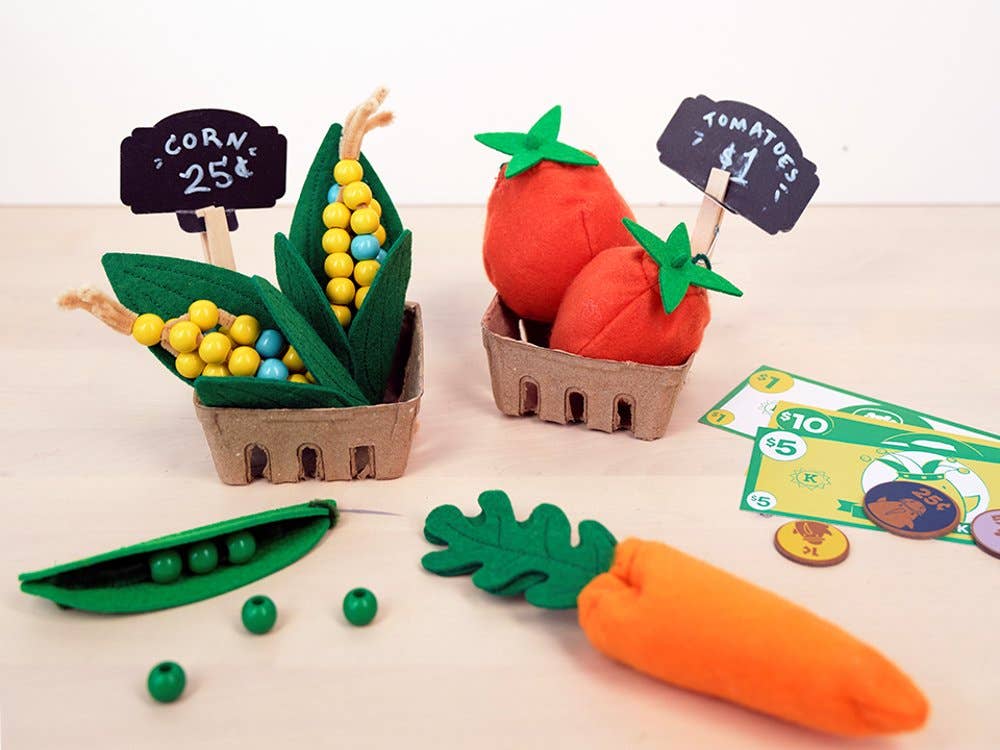 KiwiCo, Inc. - Learn & Grow Farmers Market Toy Kit for Kids