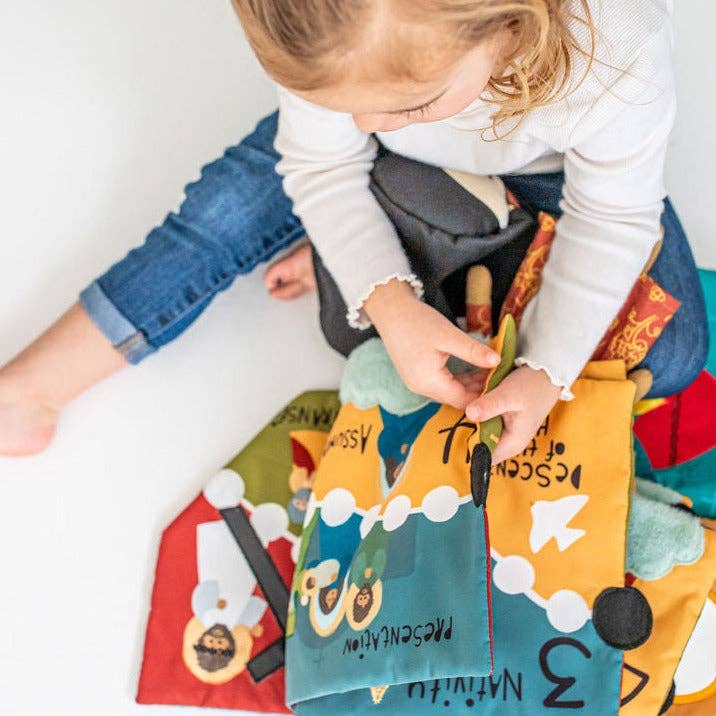 The Little Rose Shop - Rosary Quiet Book