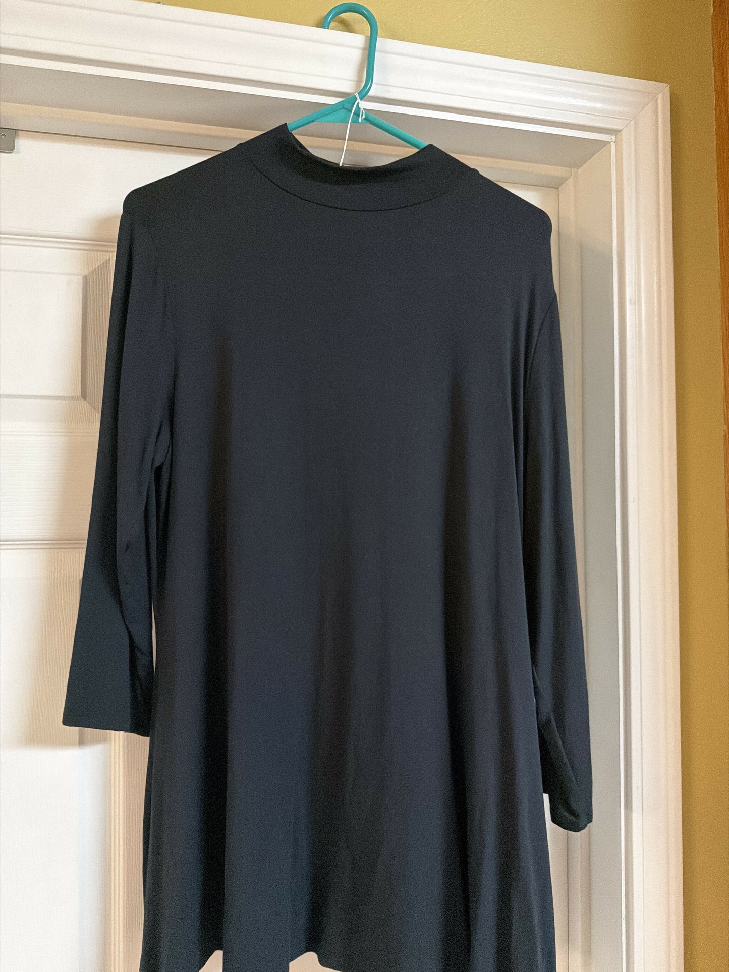 Black dress long sleeve size large