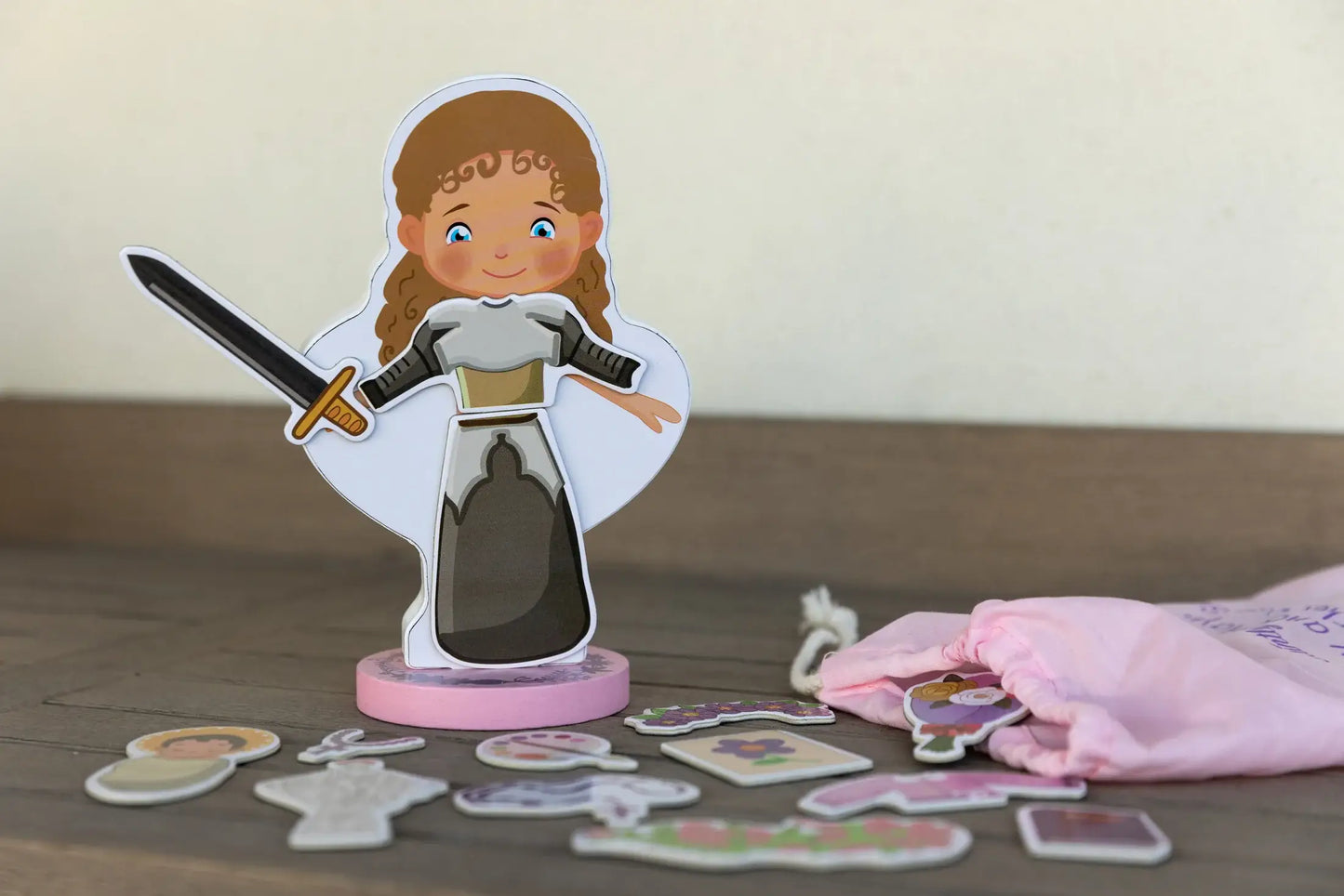 Saintly Heart LLC - My Saint Thérèse, A magnetic wooden dress-up doll set