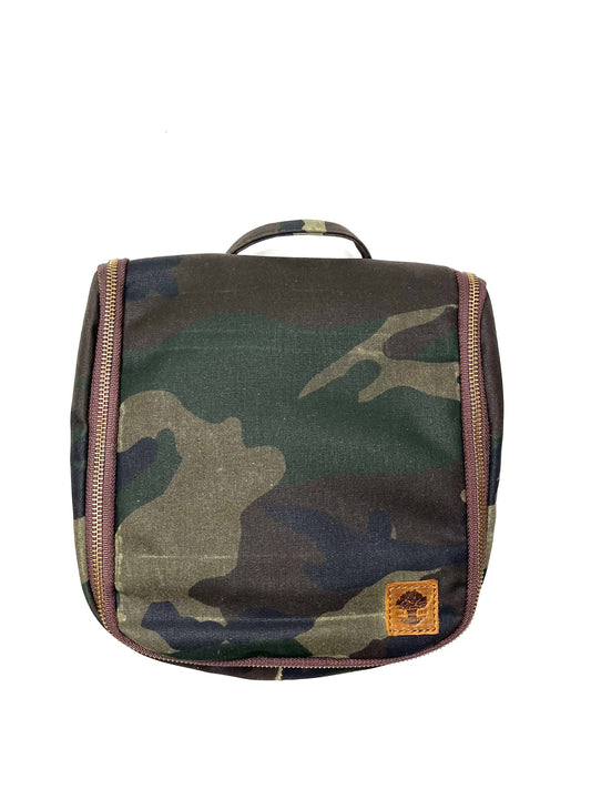 Oak River Company - Hanging Dopp Kit