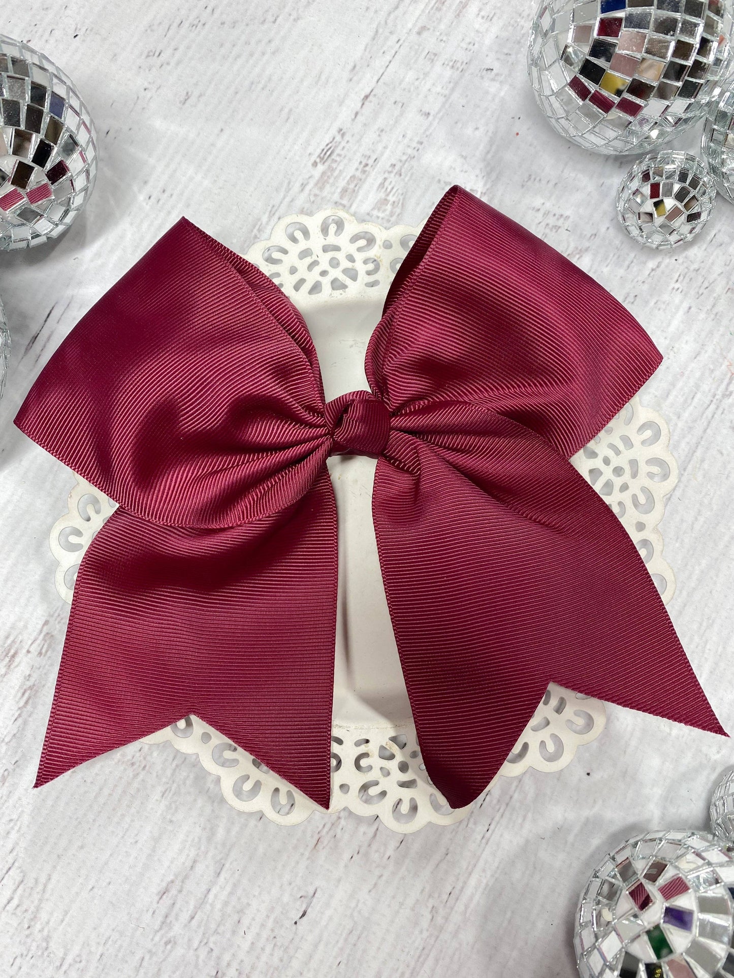 The Hair Bow Company - 6" Cheer Bow - Alligator Clip - 15 Colors - Dance Team Bows