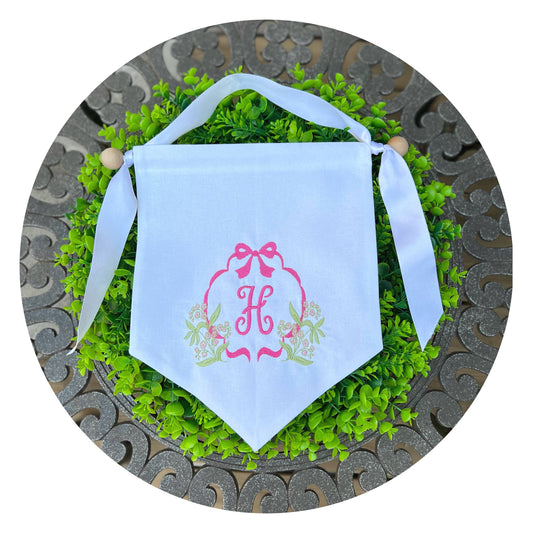 THE ROYALTY COLLECTION - Linen Blend Banner with Hanging Set