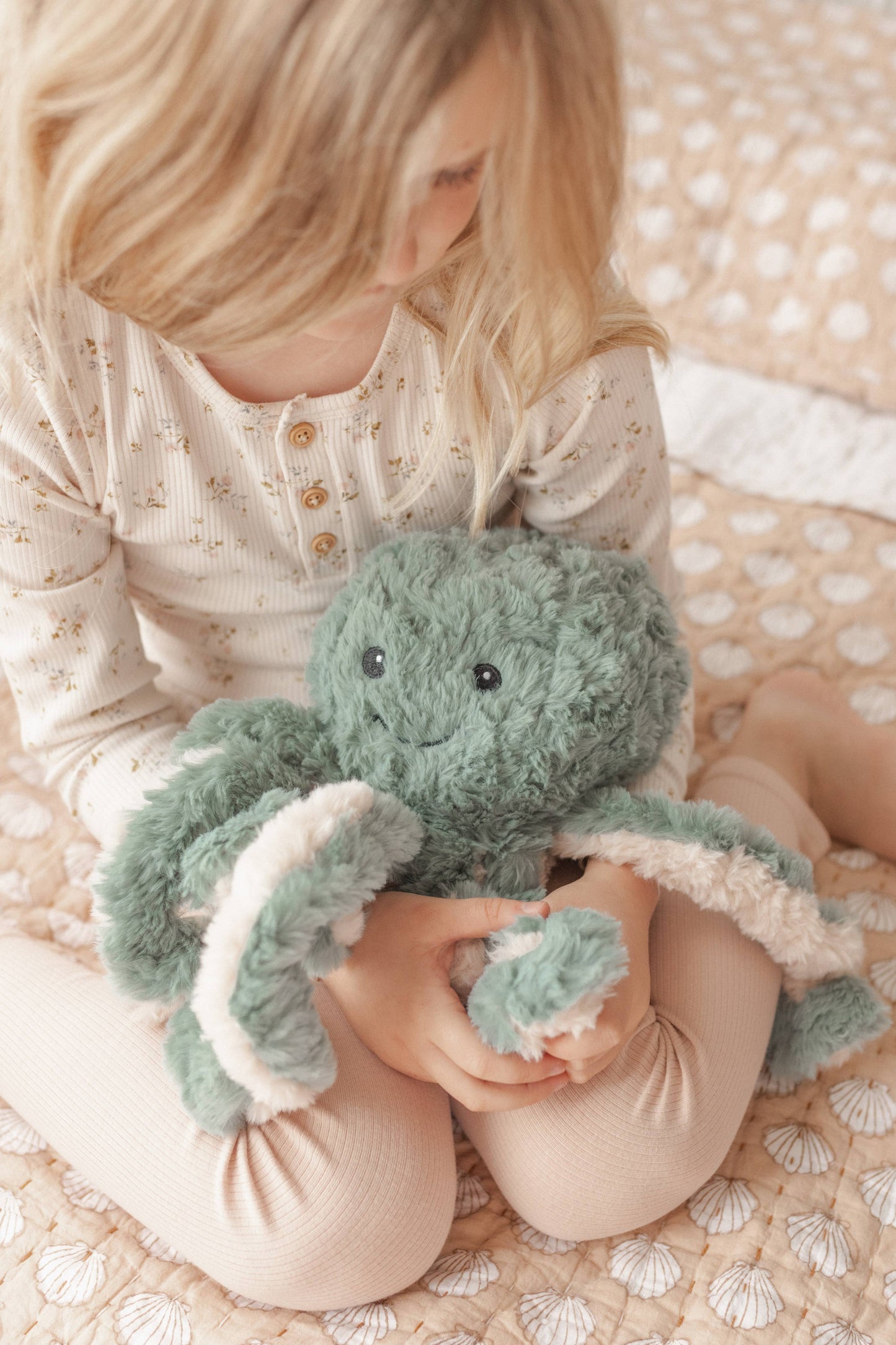 Mindful and Co Kids USA - Ollie The Weighted Octopus Toy