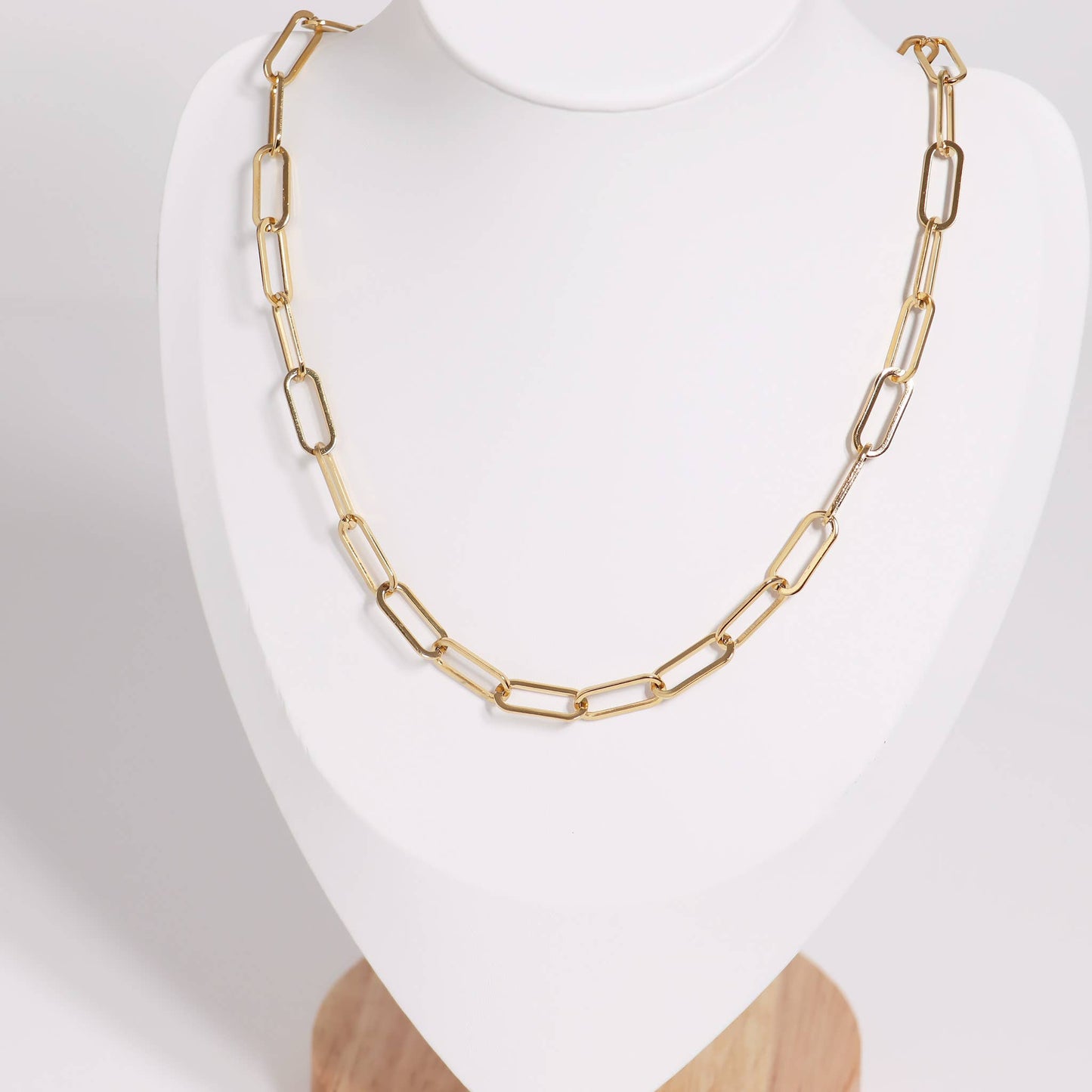 WJW - 18K Gold Paperclip Chain Necklace