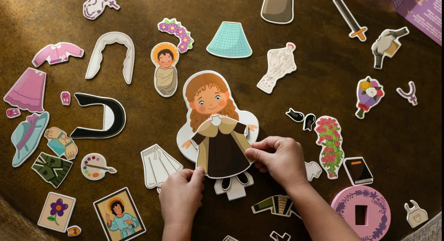 Saintly Heart LLC - My Saint Thérèse, A magnetic wooden dress-up doll set