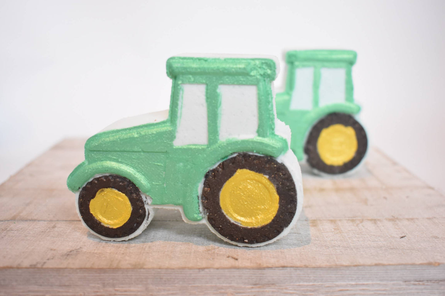 Tractor Bath Bomb with surprise coin inside