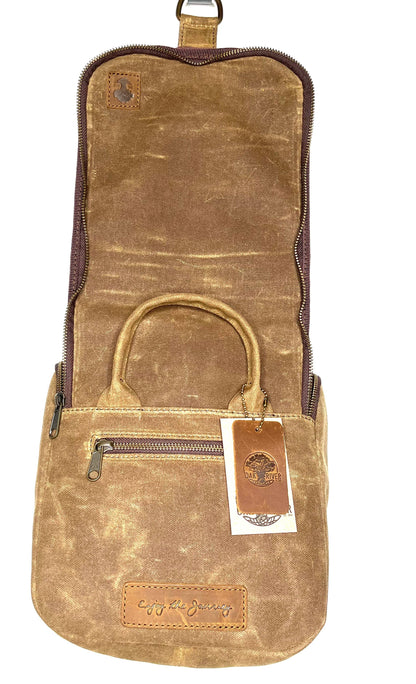 Oak River Company - Hanging Dopp Kit