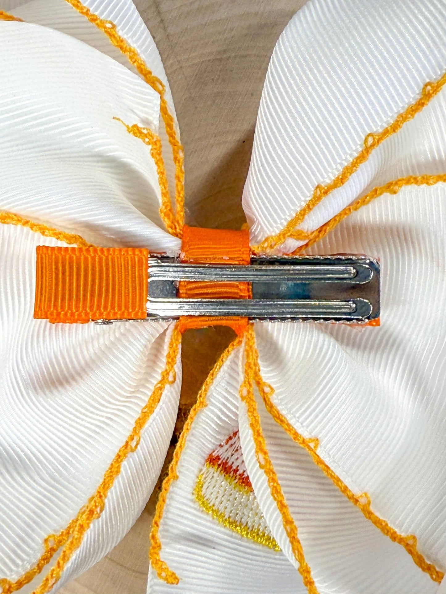 The Hair Bow Company - Candy Corn Embroidered Moonstitch Hair Bow