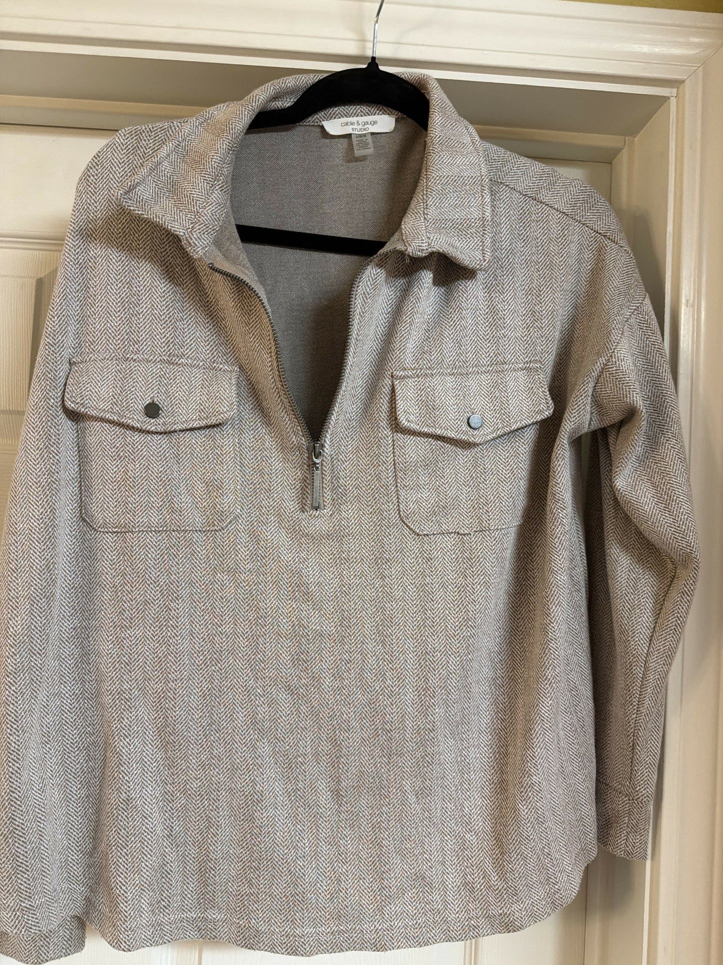 Long sleeve zip shirt size large