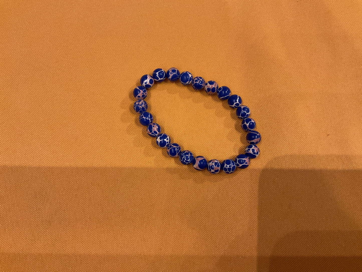 Glass bead bracelet