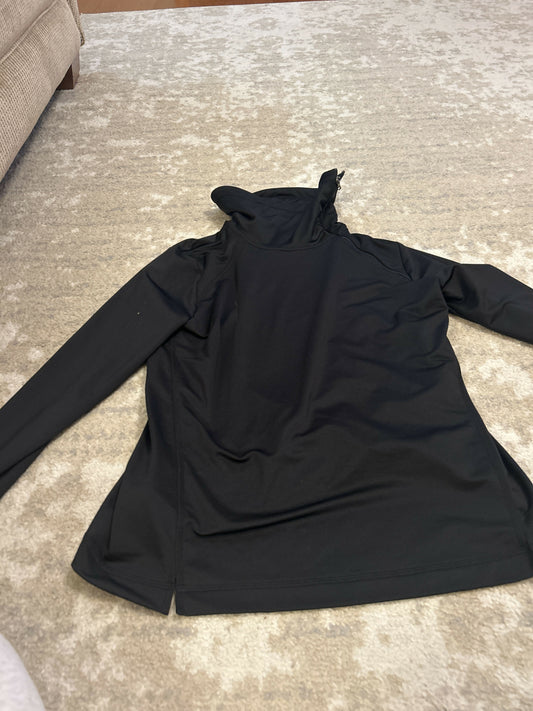 Black Pull over size M
