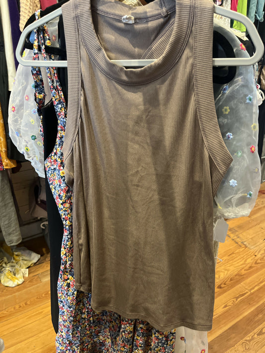 Brown tank
