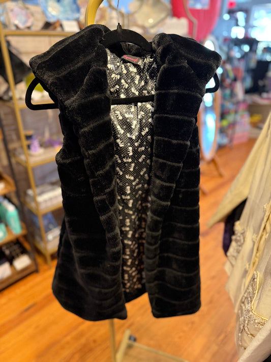 Black velvet vest L