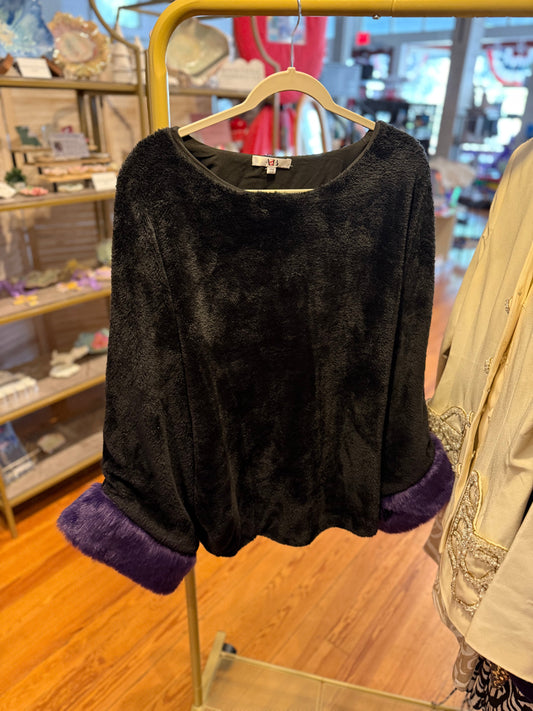 Black faux velvet long sleeve purple cuffs one size