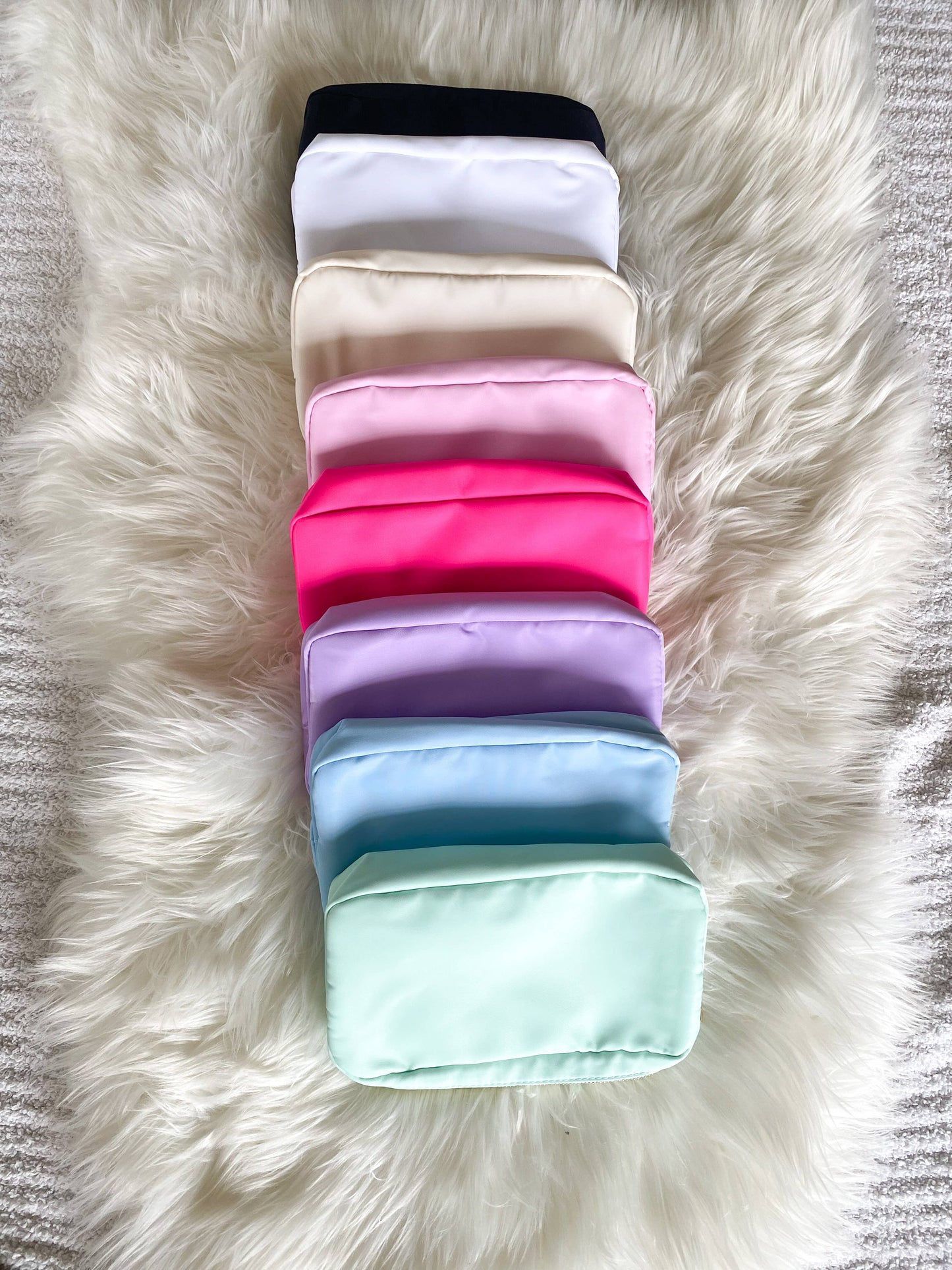 The Loki Shop - Nylon Zipper Pouch Medium With Zipper