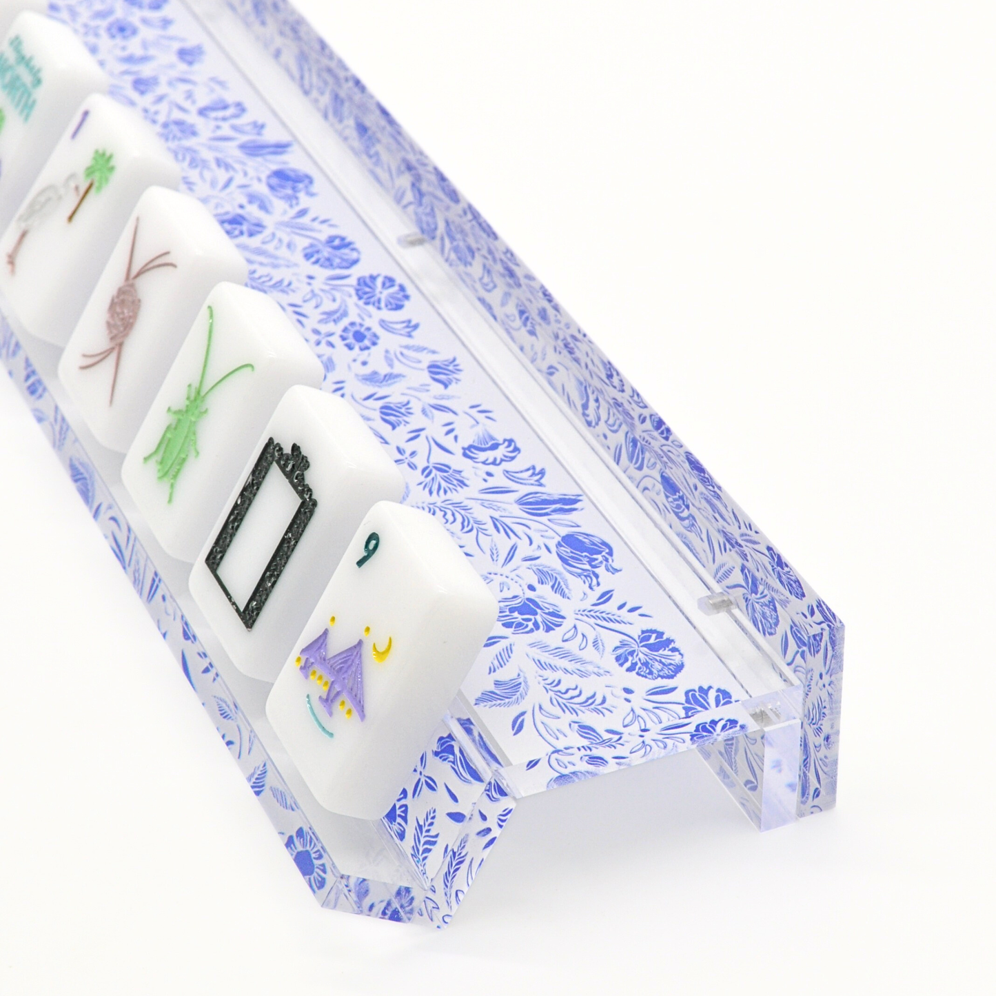 Middle & Main Mahjong - Blue and White Chinoiserie Mahjong Rack and Pusher, Set of 4