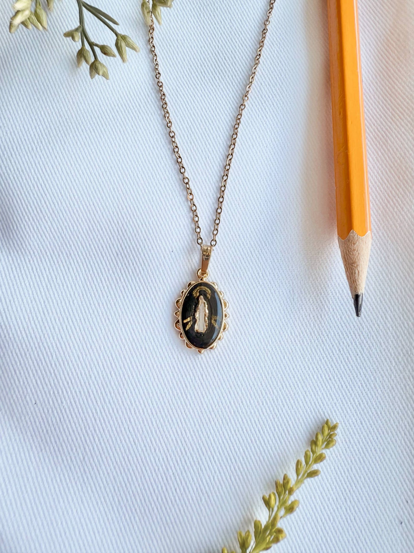 Harleigh Leonards Designs - Dainty Our Lady in Lavender 
