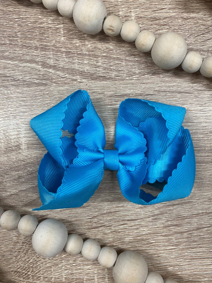 The Hair Bow Company - Classic Scalloped Bows - Alligator Clip - 4.5"
