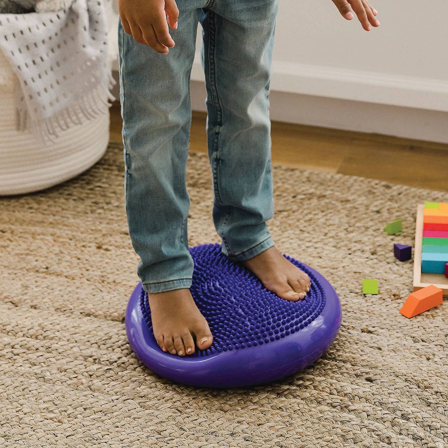 MindWare & Peaceable Kingdom - Sensory Genius: Wobble Cushion