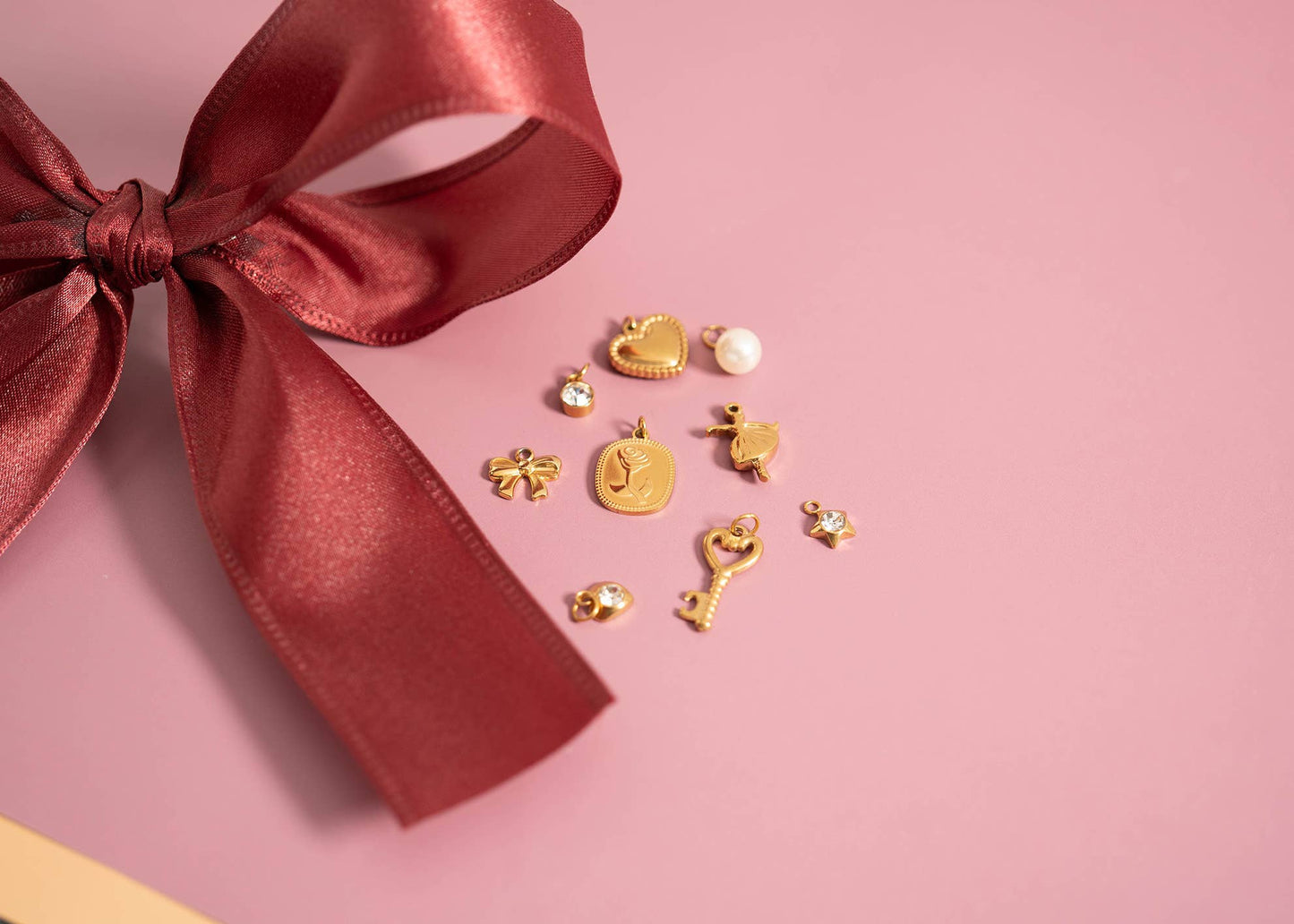 WJW - 18K Gold PVD Stainless Steel Ribbon Bow Charm