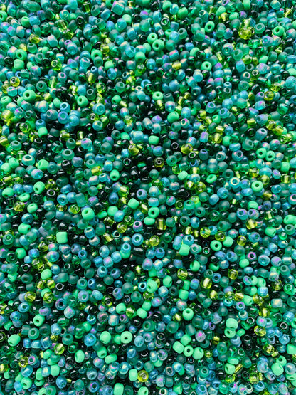 MaddieMayShop - 6/0 Seed Beads Mix,  Glass Beads/450 Grams