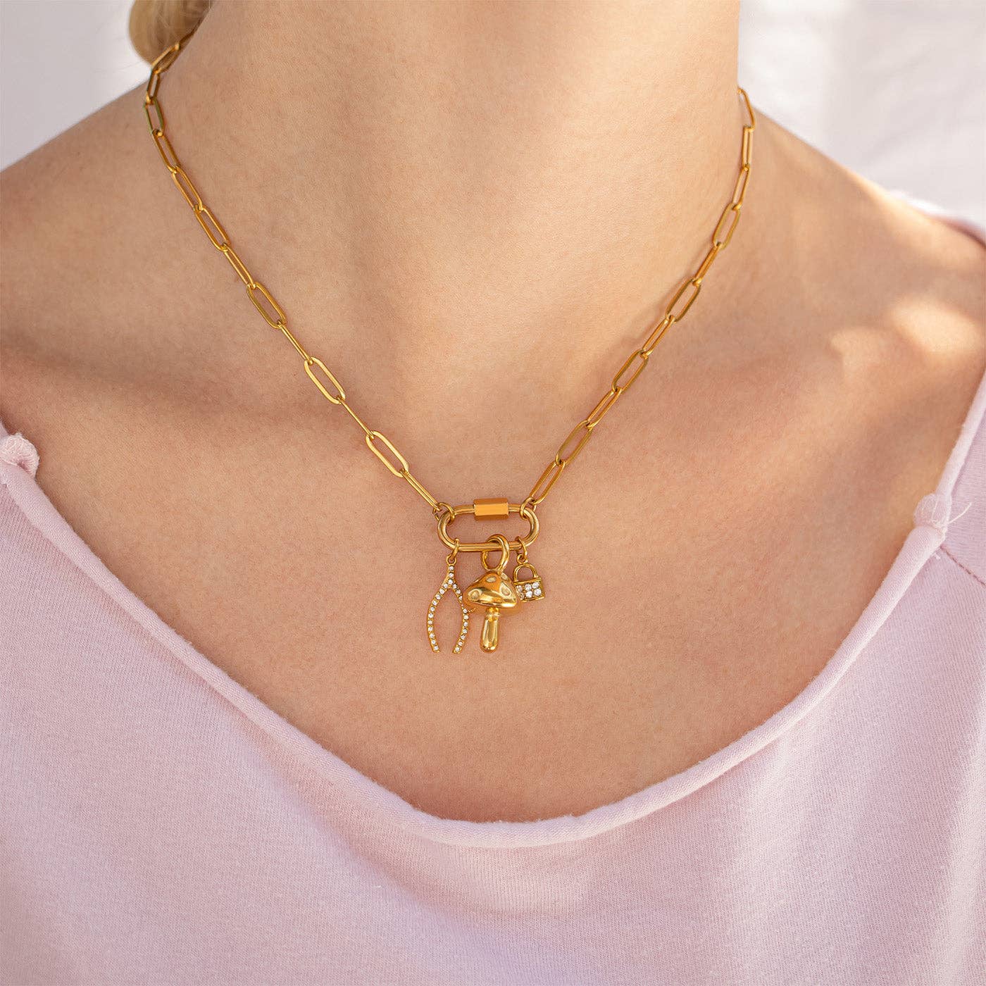 WJW - 18K Gold PVD Paperclip Carabiner Necklace