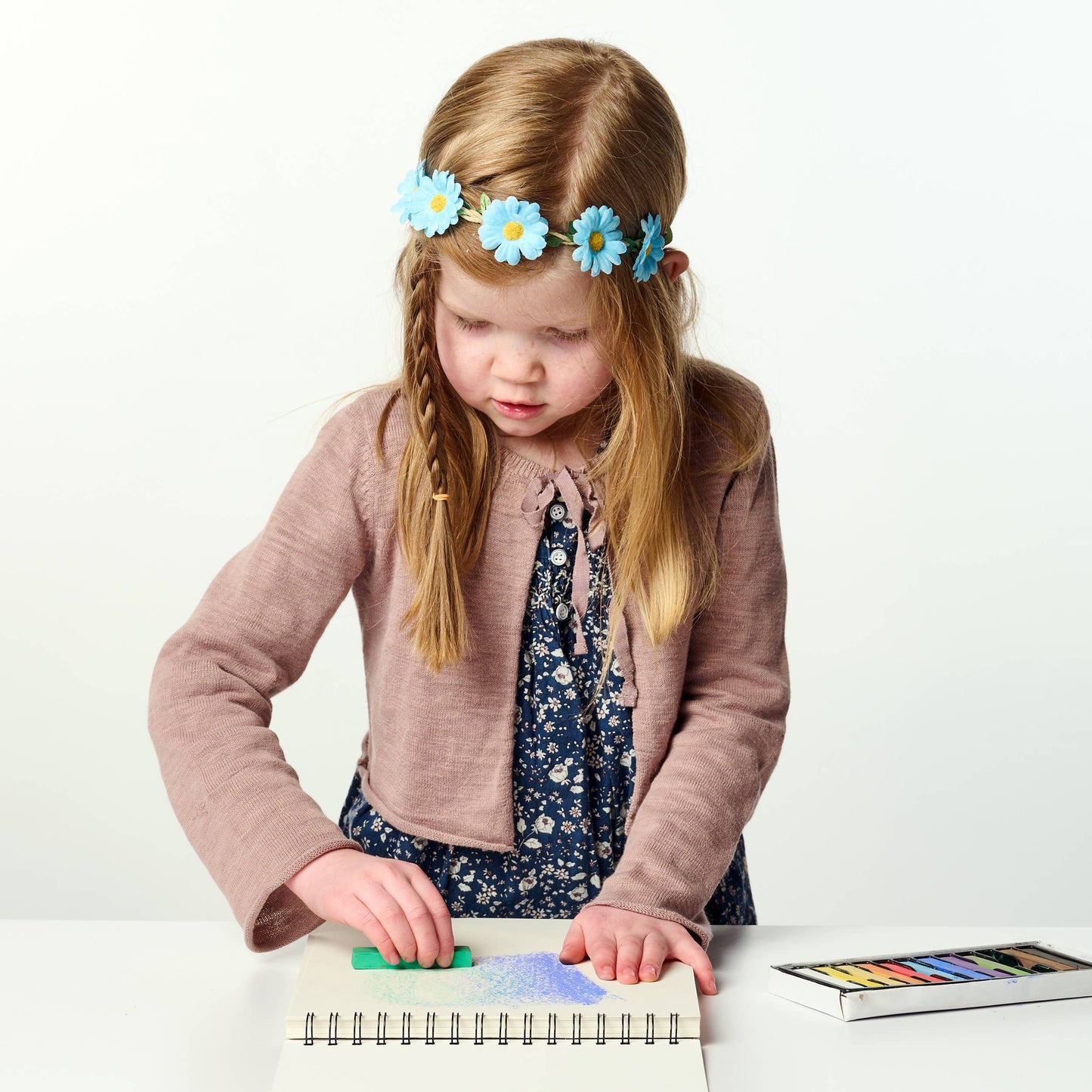 elseware unplug / eco-kids - Pastel Sticks - Talc-Free Oil Pastels - 12 Non-Toxic Colors