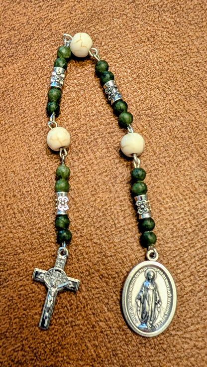 Three Hail Mary chaplet