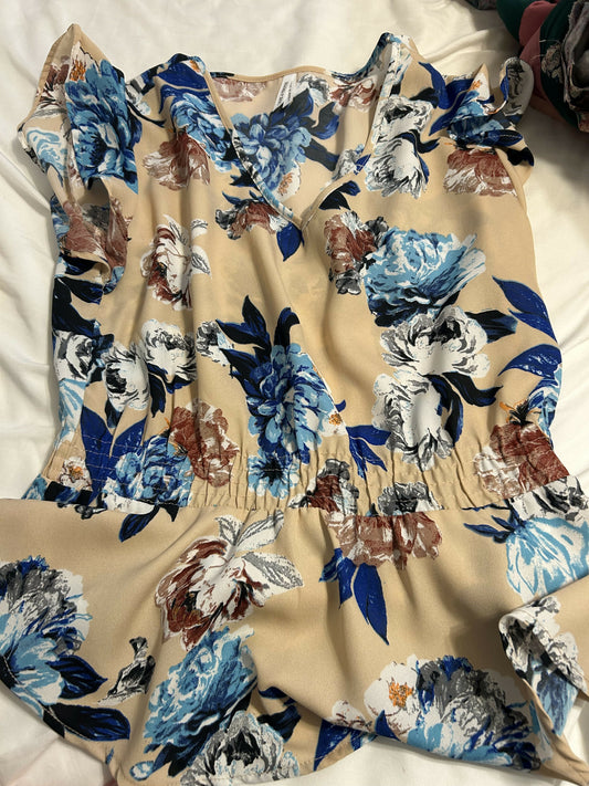 Floral multicolor shirt - small